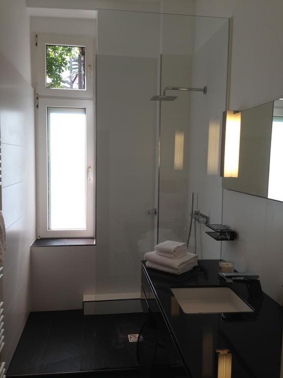 Apartment Miro Cologne Room photo